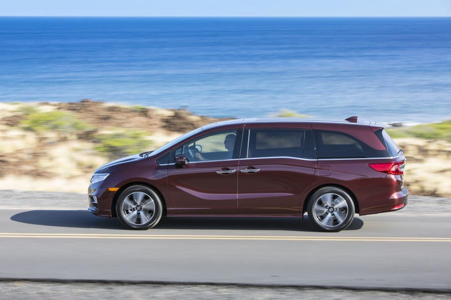  Honda Odyssey 2017 года  (фото 65 из 160)
